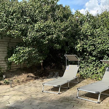 SzigetmonostorPitypang Lakアパートメント エクステリア 写真